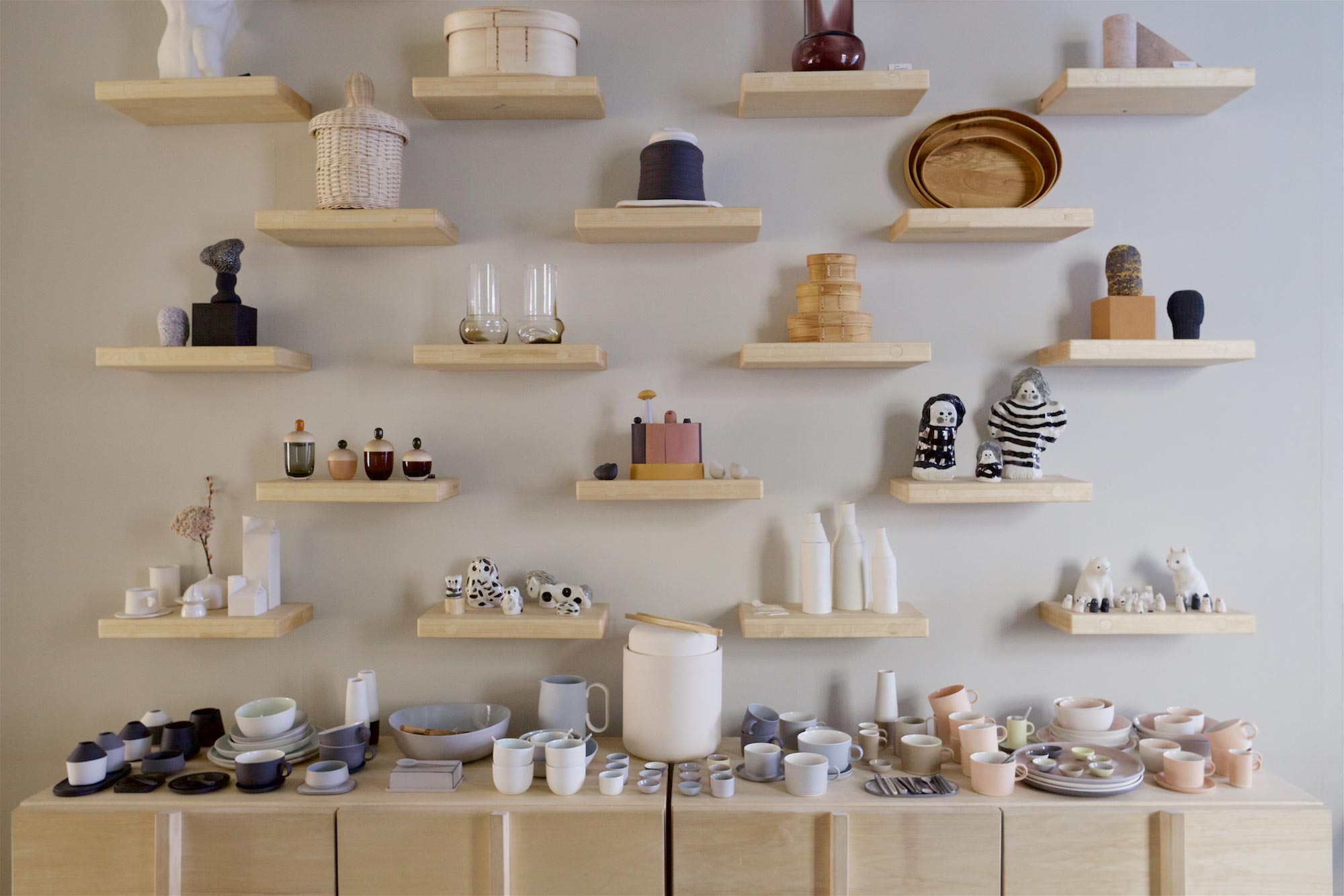 Lokal_shop_wall_lokalhelsinki2020