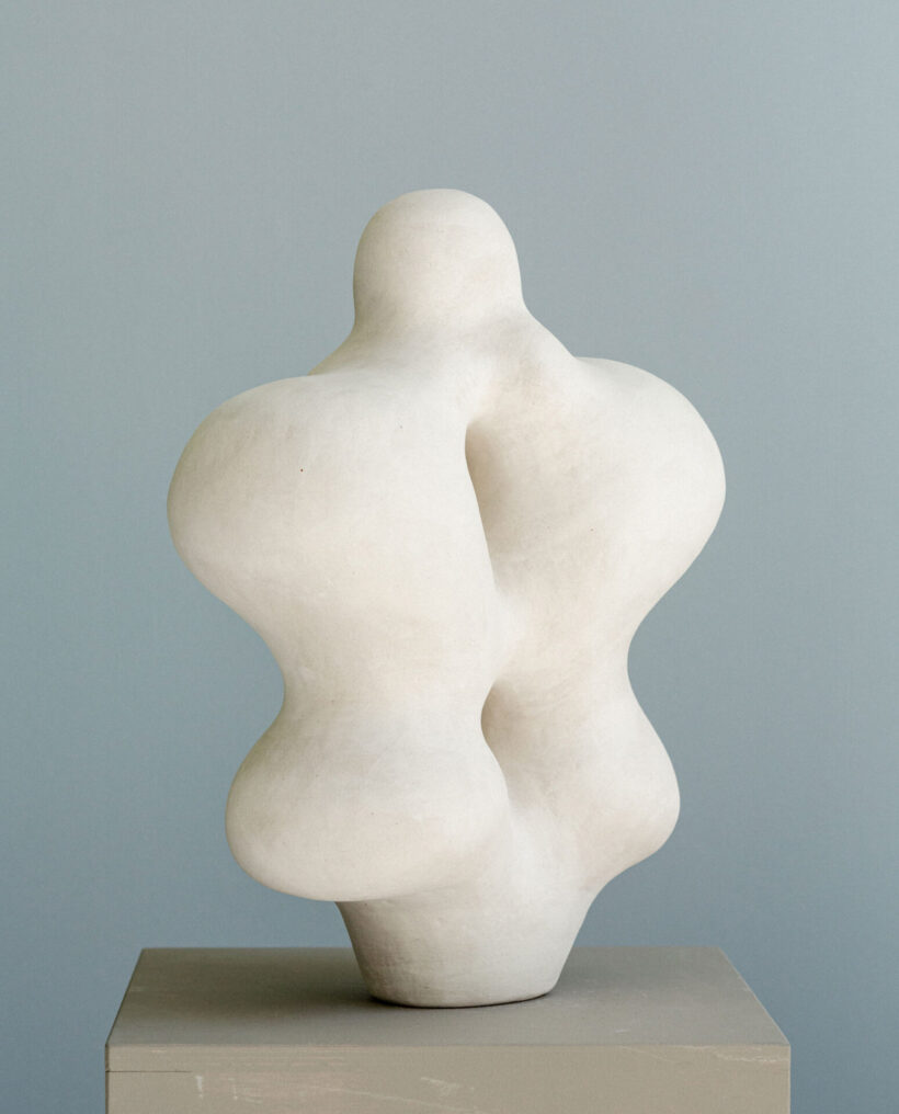 hennanuutinen_ceramic_sculpture_lokalhelsinki2024-11