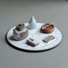HIVER_nathalielautenbacher_naotoniidome_artwork_ceramic_wood_lokalhelsinki2024-27