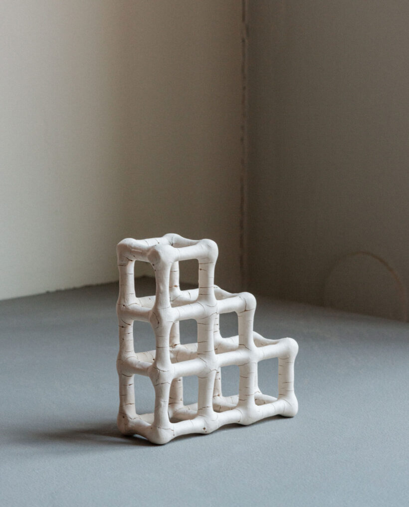 akikomori_december_ceramic_artwork_lokalhelsinki2024-13