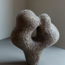 hennanuutinen_artwork_ceramic_lokalhelsinki2024-4