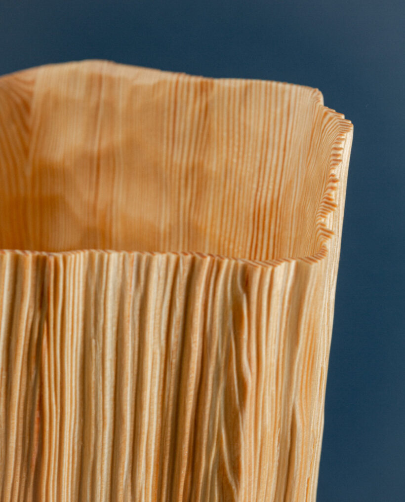 didingwingyin_wood_artwork_sculpture_lokalhelsinki2025-31