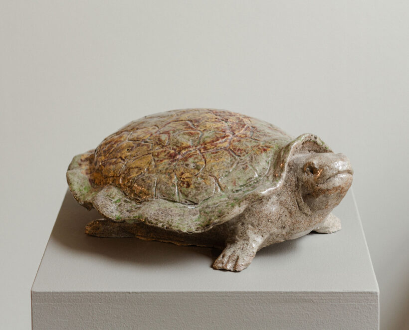 katyhertell_ceramic_stoneware_sculpture_lokalhelsinki2025-8