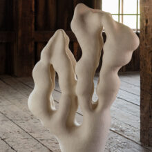 hennanuutinen_ceramic_sculpture_artwork_sommarstilleben_lokalhelsinki2025