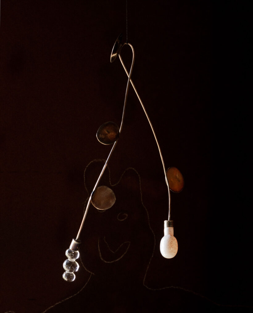 millavaahtera_glass_brass_mobile_artwork_sommarstilleben_lokalhelsinki2025-3