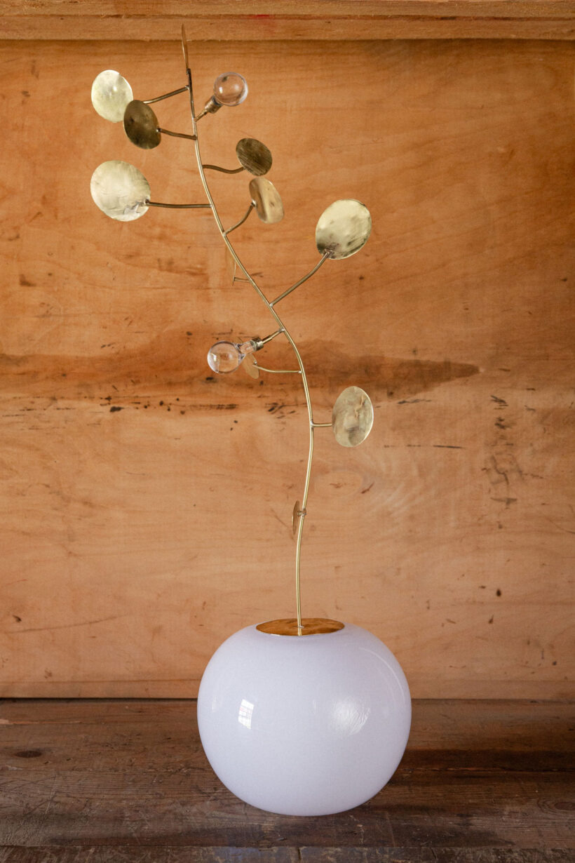 millavaahtera_stabile_glass_artwork_sculpture_sommarstilleben_lokalhelsinki2025