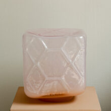 annieckerman_glass_artwork_atfirstblush_lokalhelsinki2026