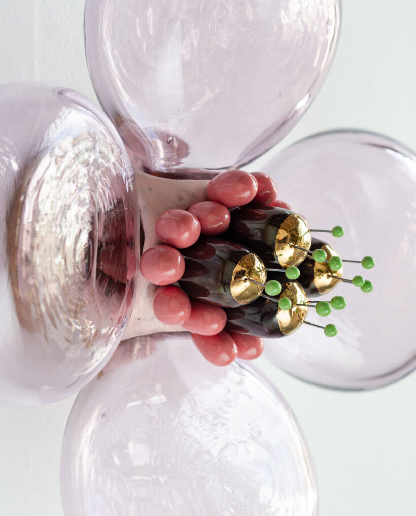 matiaskarsikas_sculpture_relief_glass_ceramic_artwork_atfirstblush_billnas_lokalhelsinki2026